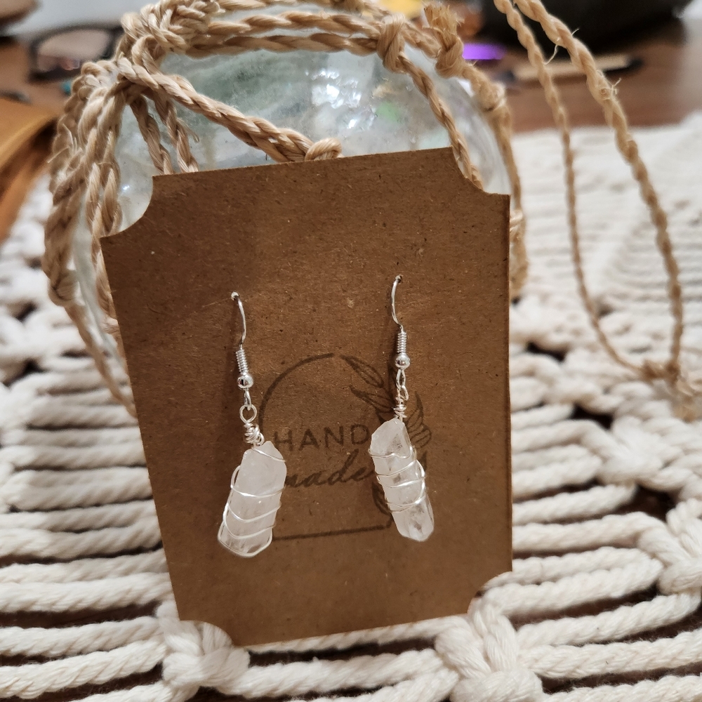 Silver wrapped crystal dangle earings